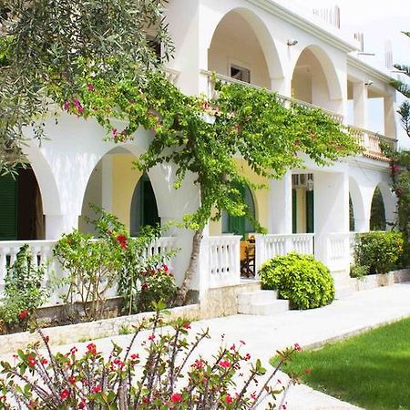 Mersina Apartments Keri Ngoại thất bức ảnh