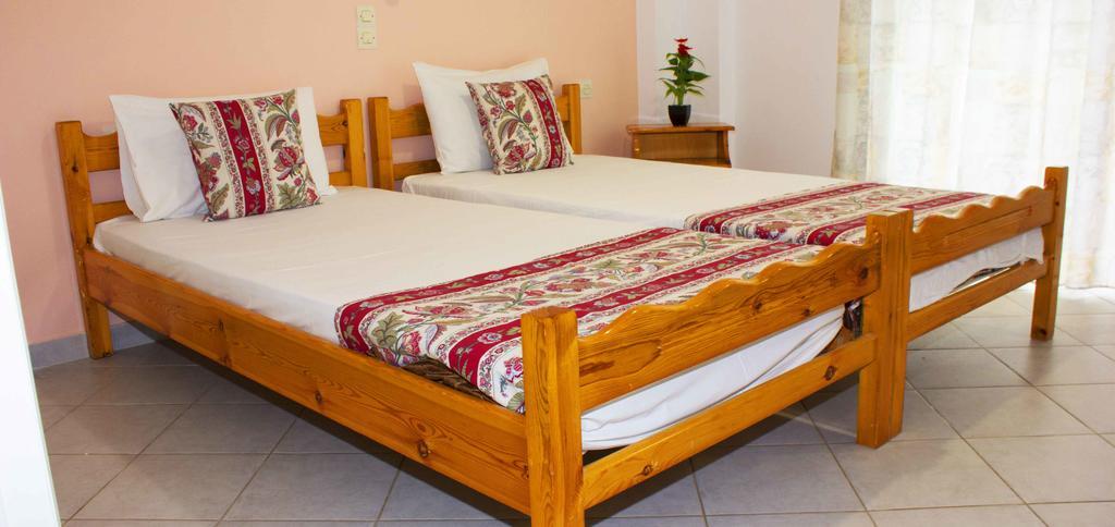 Mersina Apartments Keri Ngoại thất bức ảnh