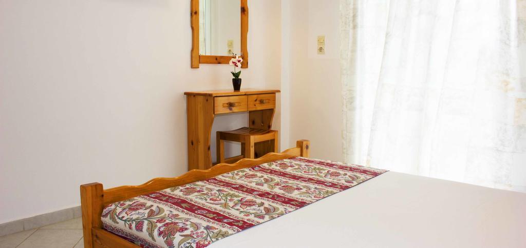 Mersina Apartments Keri Ngoại thất bức ảnh