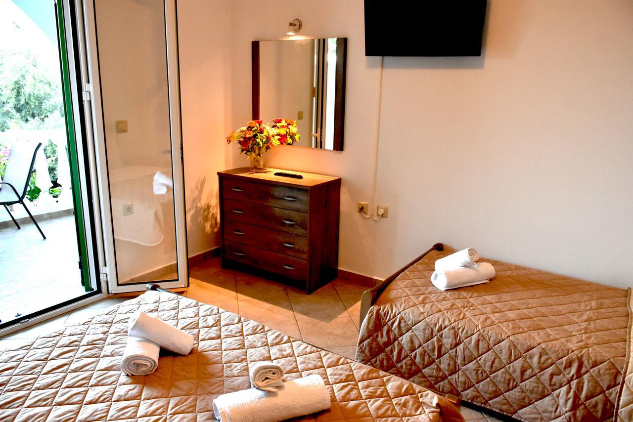Mersina Apartments Keri Ngoại thất bức ảnh