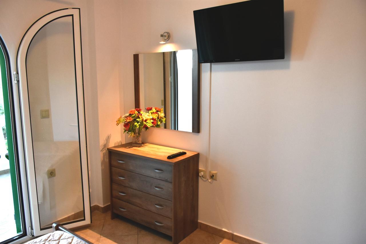 Mersina Apartments Keri Ngoại thất bức ảnh