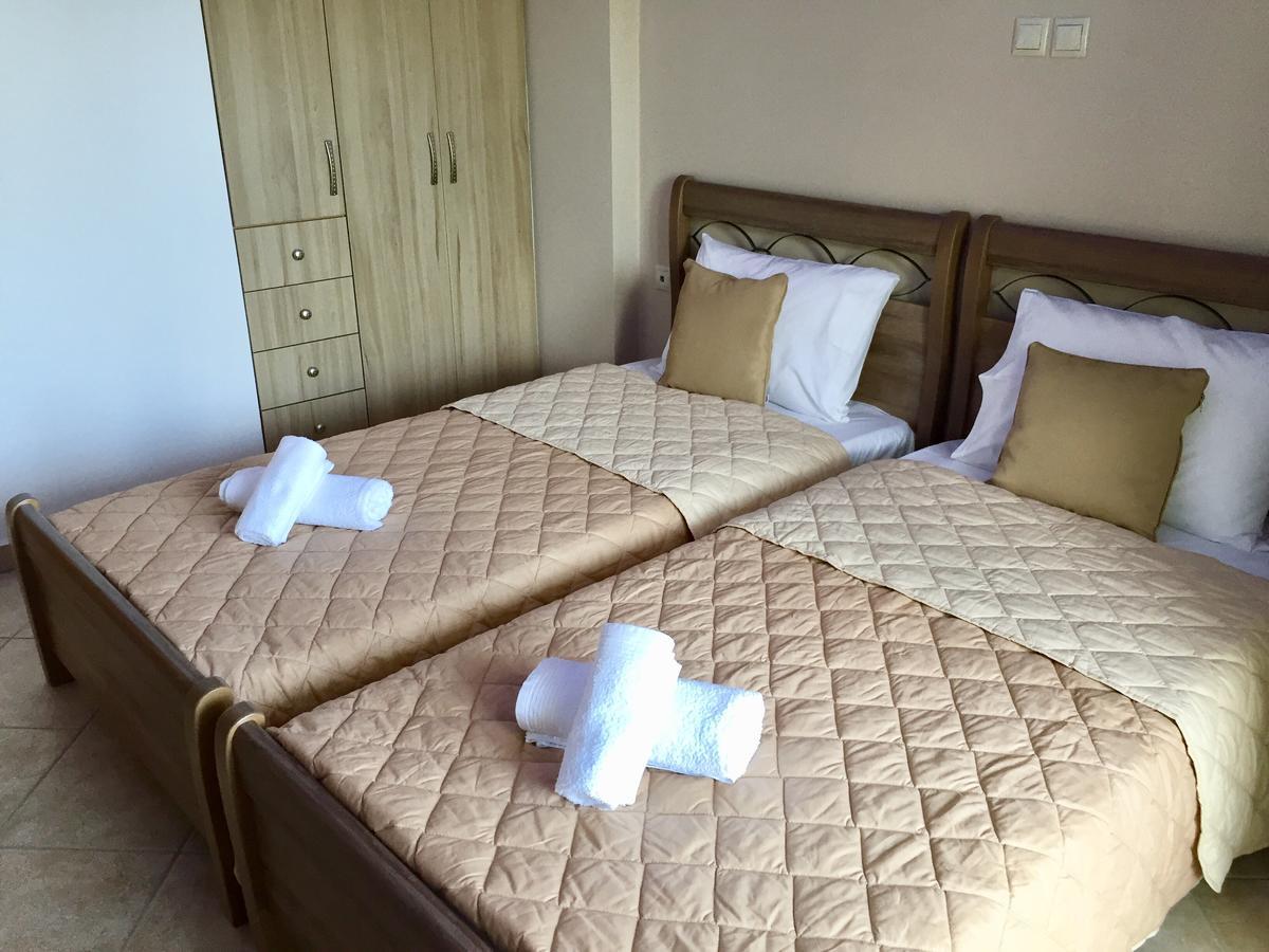 Mersina Apartments Keri Ngoại thất bức ảnh